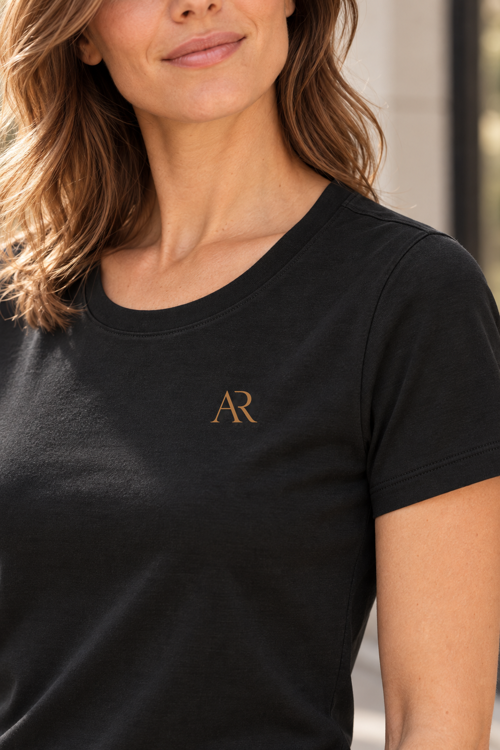 AR Essential Tee Femme K3052IC — Black — matière premium 185 g/m² [ARV:black:any:P04]