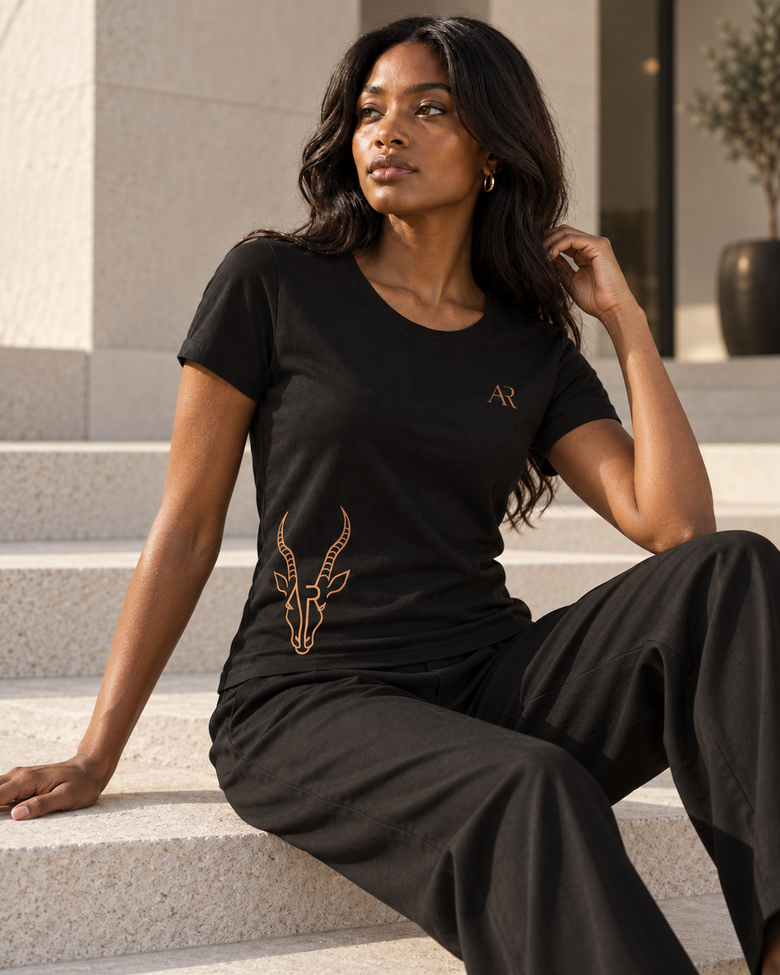 AR Essential Tee Femme K3052IC — Black — lifestyle premium P02 [ARV:black:any:P02]
