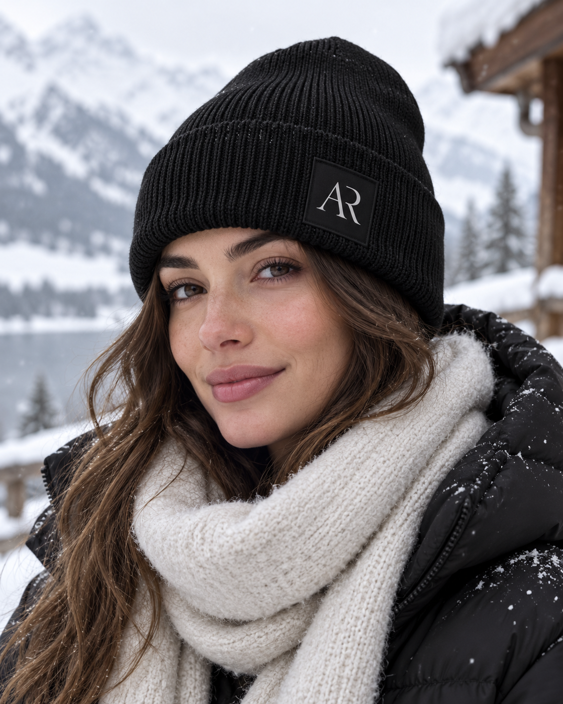 AR Bonnet Large Revers — Black — lifestyle 3